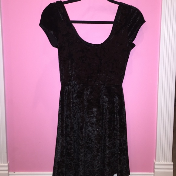 Black dress