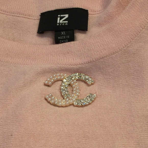 Sweater - Picture 2 of 3