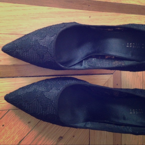 Nine West dressy lace pump sexy size 8 - Picture 1 of 4