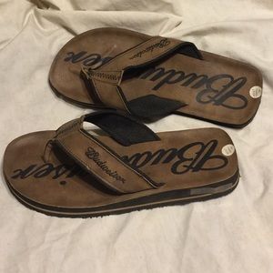 🚫❌SOLD ON MERC❌🚫 Budweiser flip flops