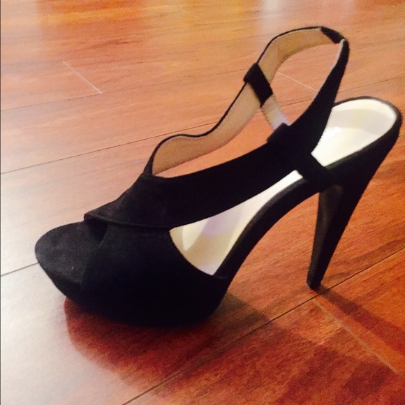 Nine West black high heels suede shoes
