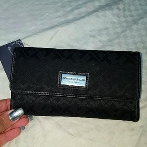 Black Tommy Hilfiger Wallet