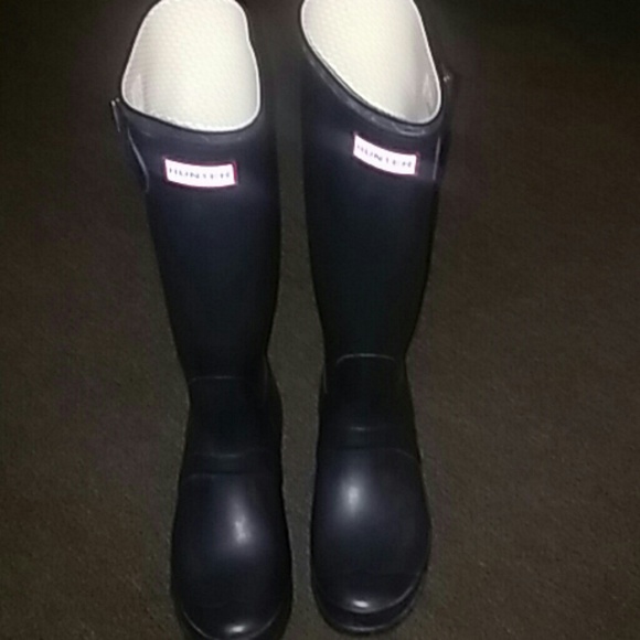 Matte Black Hunter boots