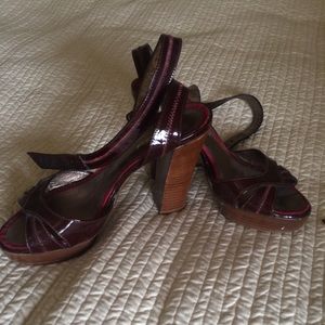 Seven For All Mankind heels