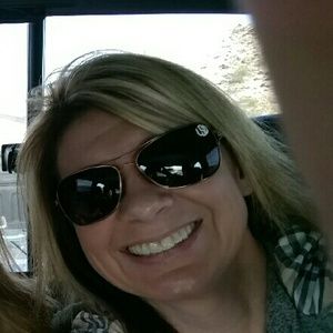 Meet your Posher, Cindy