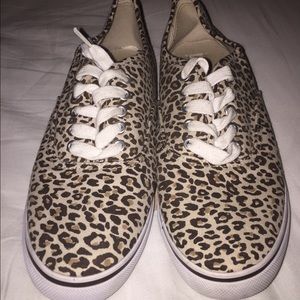 Cheetah print shoes