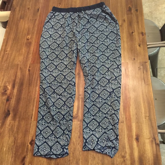 Pocketed tribal joggers