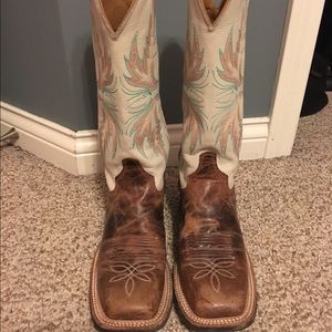 Justin square toe women's boots