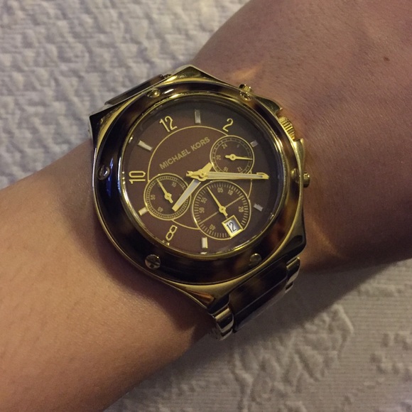 Michael Kors Women's Tortoise Watch MK-5448