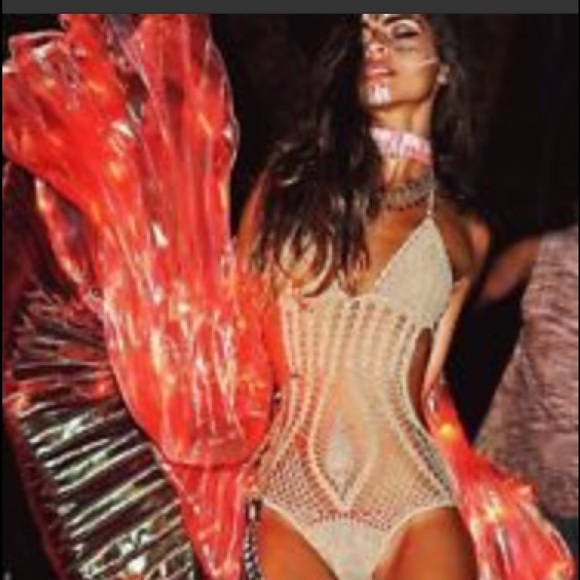 Beige Indah crochet monokinj (size L)