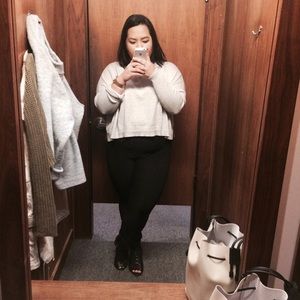 Meet your Posher, Risa