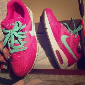 Women's Nike air max size 7