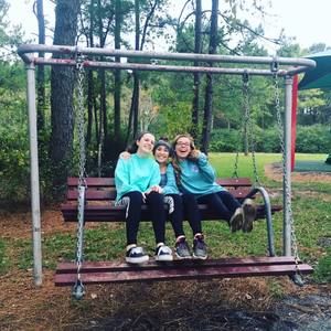 Meet your Posher, Brittney