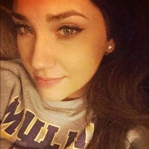 Meet your Posher, Meghan