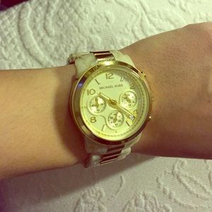 MICHAEL KORS WOMEN'S CHRONOGRAPH WATCH MK-5139