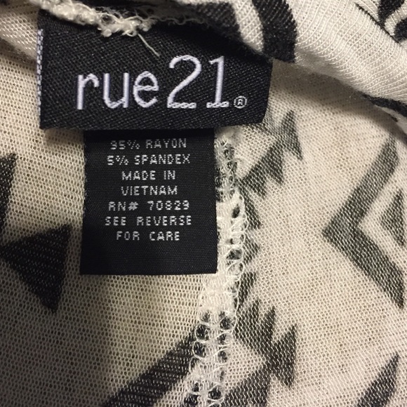 Pattern Blouse - Picture 2 of 2