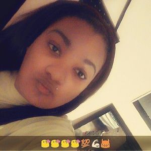 Meet your Posher, Deja