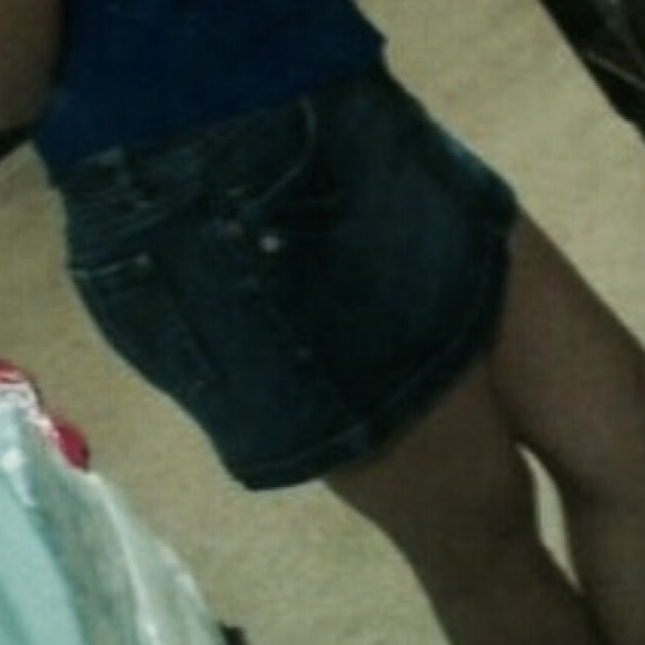 Volcom skirt - Picture 3 of 4