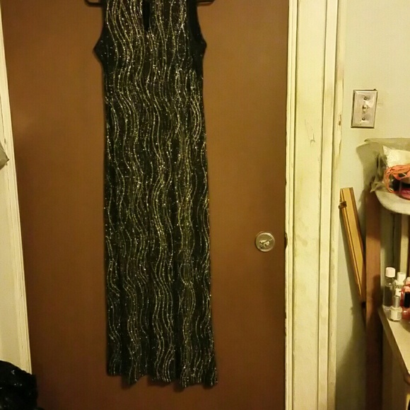 Evening gown - Picture 1 of 1