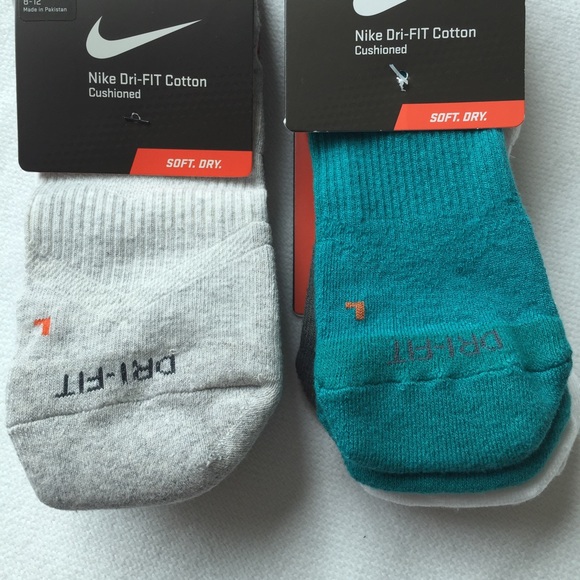 Nike Accessories - (NWT)6 pairs Nike Dri-Fit Socks(L)
