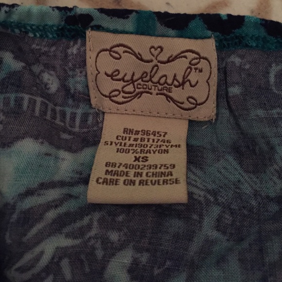 Crop top - Picture 2 of 2