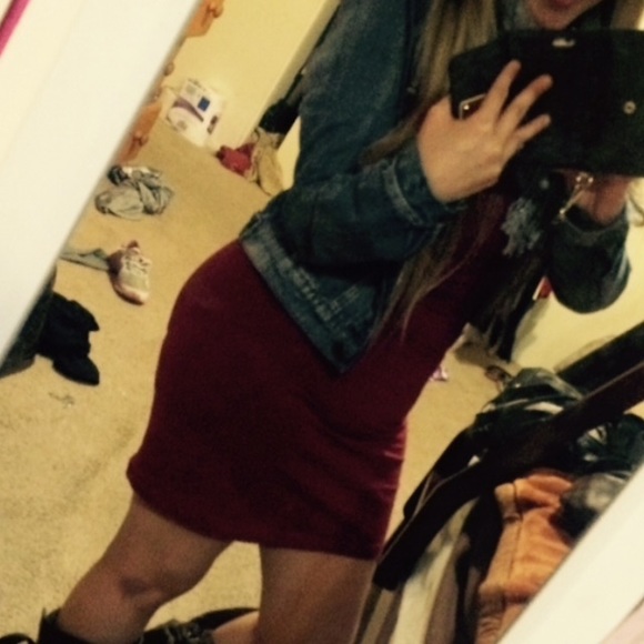 Sleeve dress - Picture 2 of 3