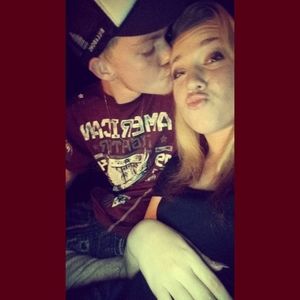 Meet your Posher, Abigail