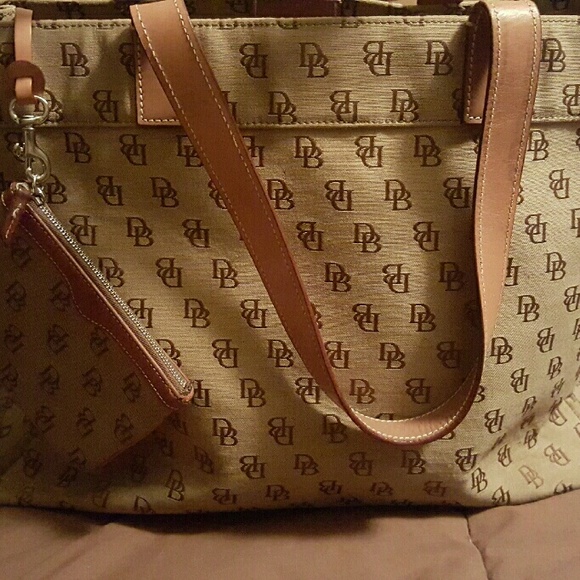 Authentic Vintage Dooney and Bourke