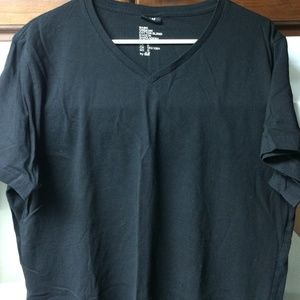 H&M Black V Neck Tee H&M Black V Neck Tee