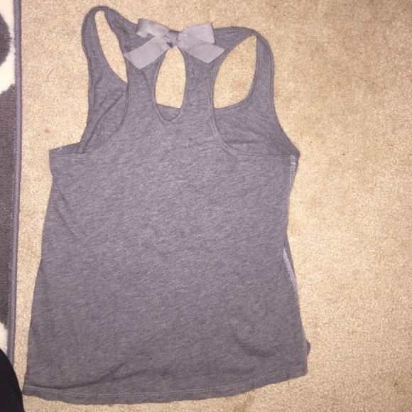 Abercrombie and Fitch gray tank