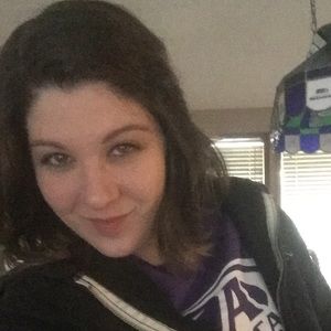 Meet your Posher, Llauni