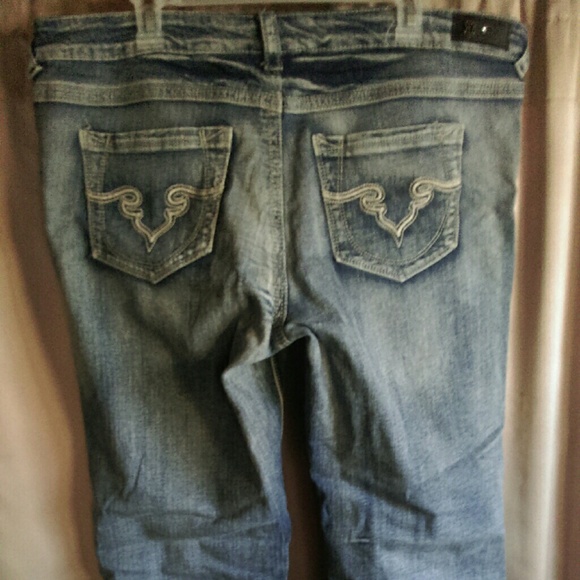 Distressed stretch  bootcut jeans sz 21