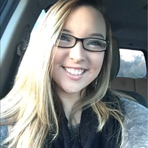 Meet your Posher, Audrey