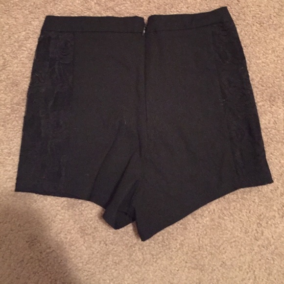 Charlotte Russe Black shorts - Picture 3 of 3