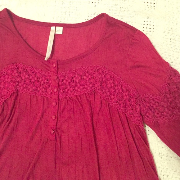 Lauren Conrad Red Button Blouse - Picture 1 of 2