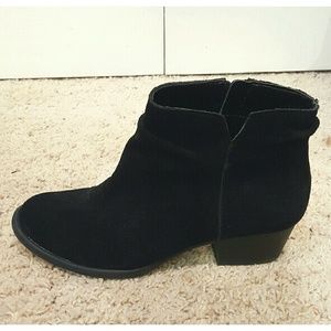 Jessica Simpson Black Suede Side Zip Booties