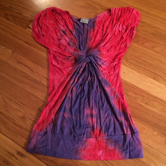 Red & Purple top