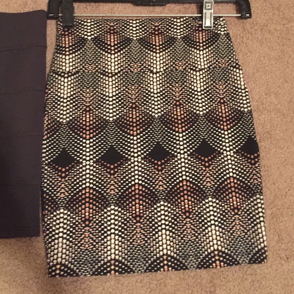 Charlotte Russe skirts - Picture 3 of 4