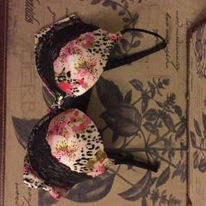 Victoria Secret Push-up bra