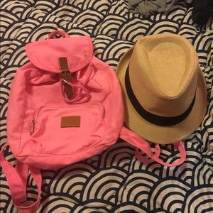 VS pink backpack
