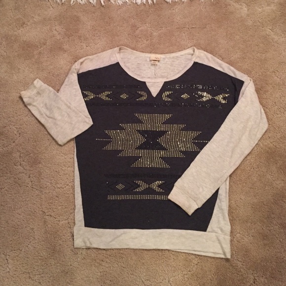 Daytrip Studded Aztec Long Sleeve Shirt - Picture 2 of 4