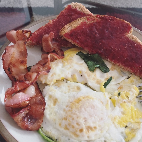 Meet your Posher, Ash - Picture 4 of 4