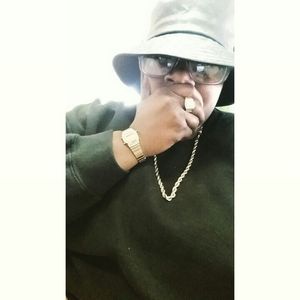 Meet your Posher, Janai