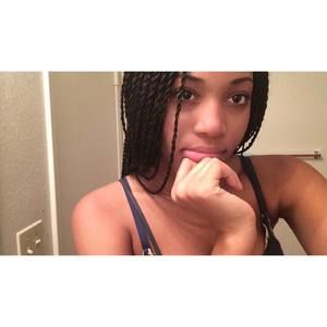 Meet your Posher, Artisha