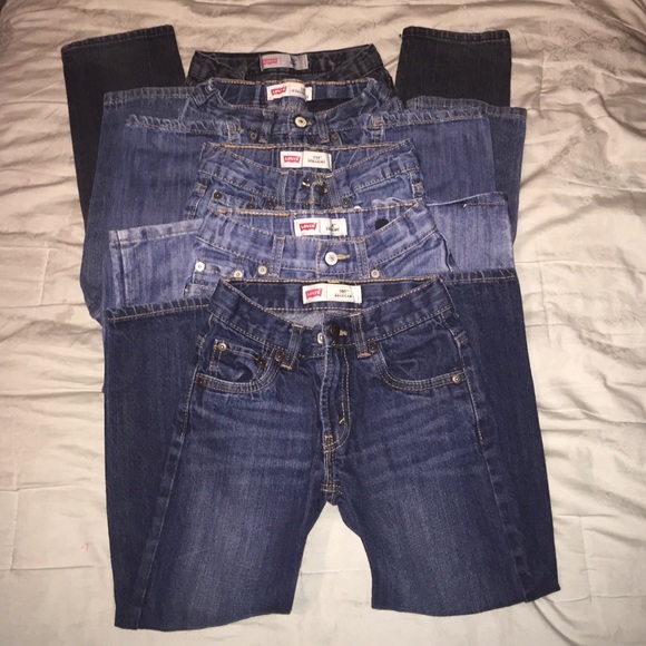 🚨BUNDLE SALE🚨Levi's 5 Pairs Boys' size6 Jeans