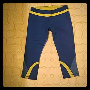 Lulu lemon yoga pants