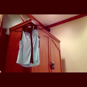 Sleeveless button up