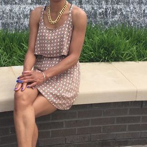 PRICE ⬇️⬇️⬇️Fun little mini dress