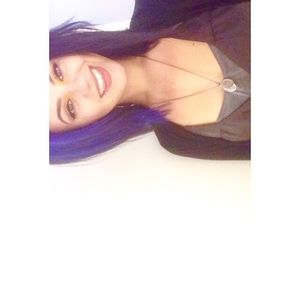 Meet your Posher, Samantha