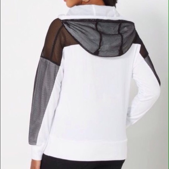 Rue21 Sweaters - HP🎉Black Mesh Sleeves Mod Relax Fit Hoodie White Rue21 Sweaters - HP🎉Black Mesh Sleeves Mod Relax Fit Hoodie White